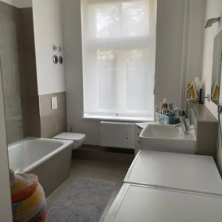 아파트 Wunderschoene, Grosszuegige Altbauwohnung In Mitte 베를린